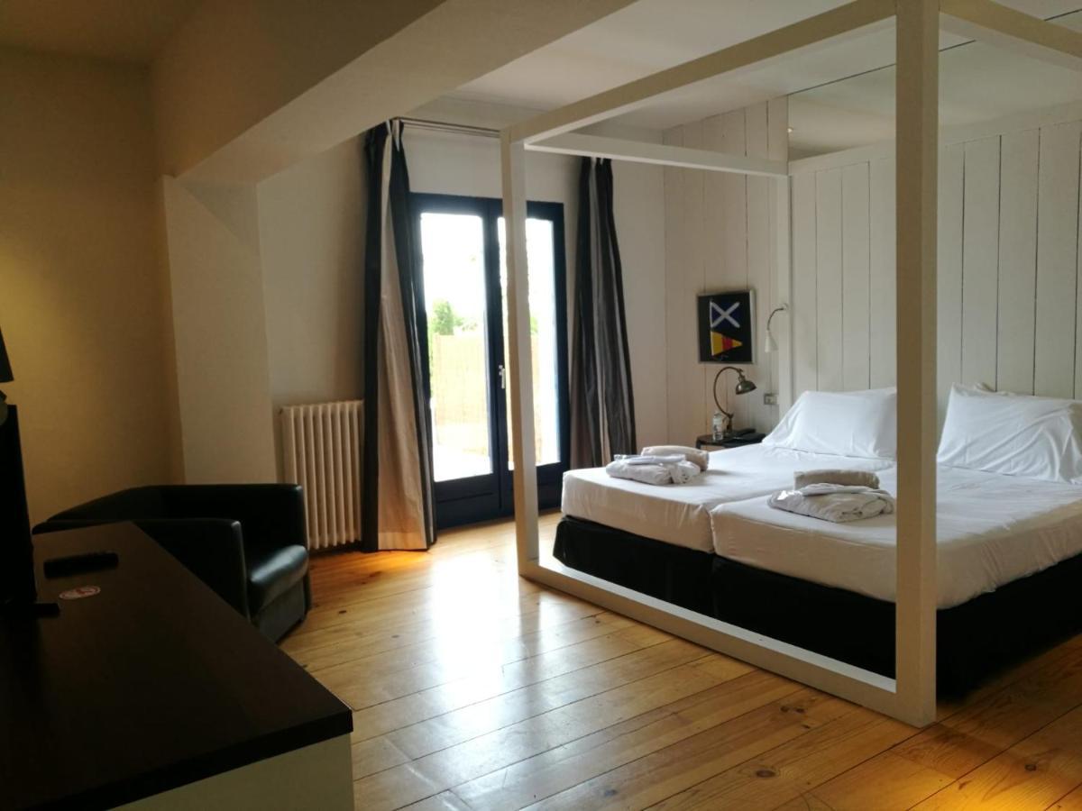 Hotel Trias Palamós Eksteriør billede