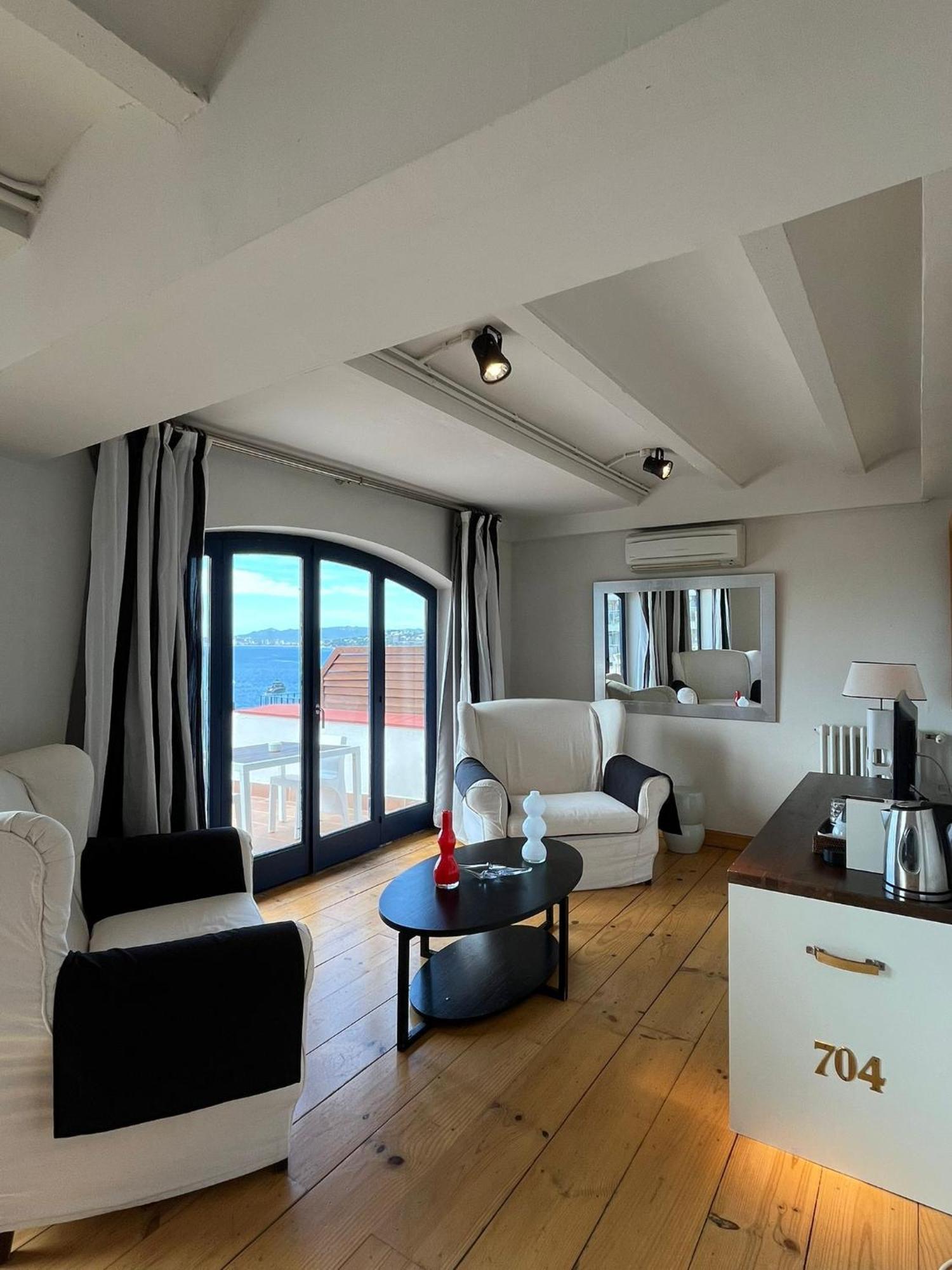 Hotel Trias Palamós Eksteriør billede